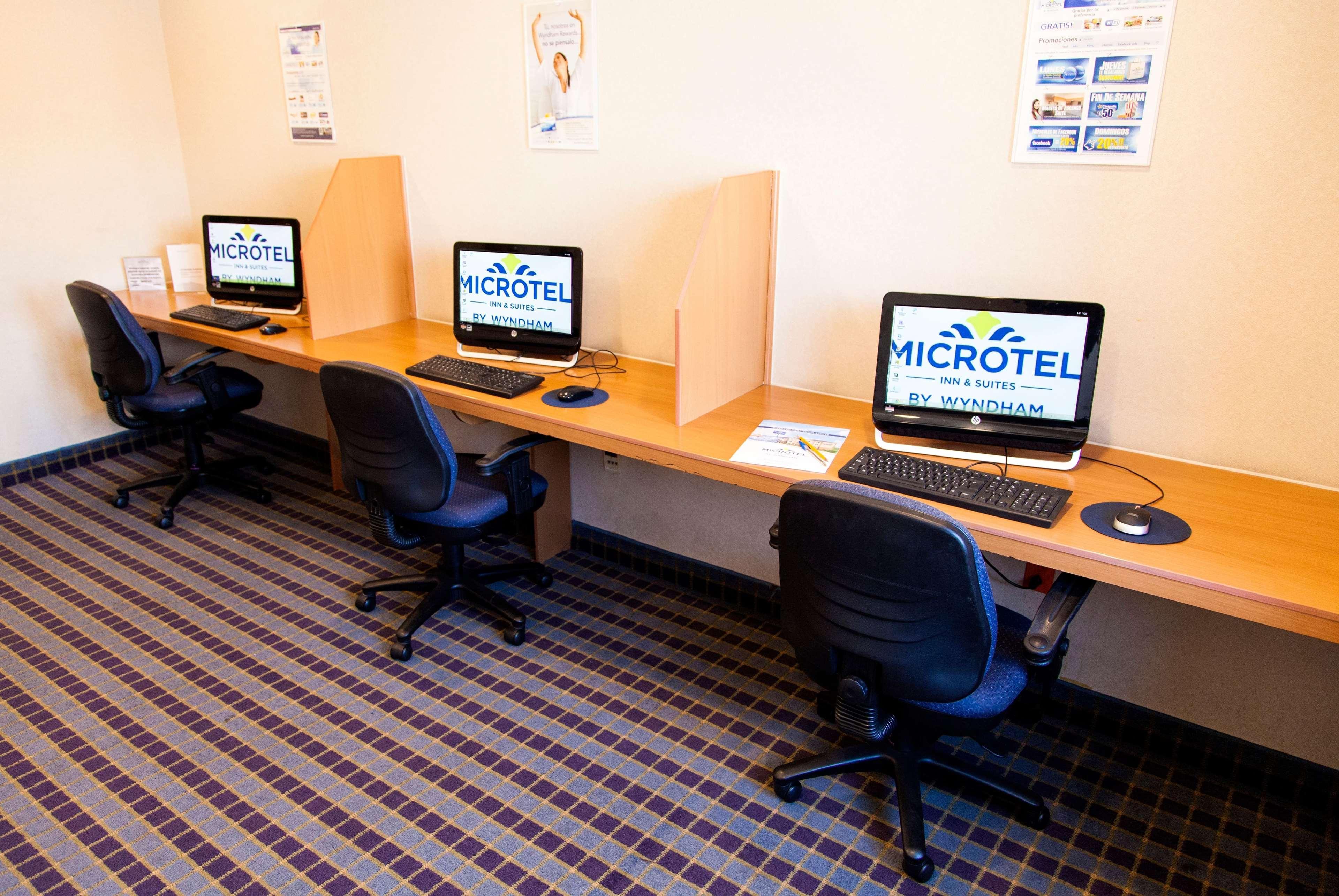 Microtel Inn & Suites By Wyndham Chihuahua Zewnętrze zdjęcie